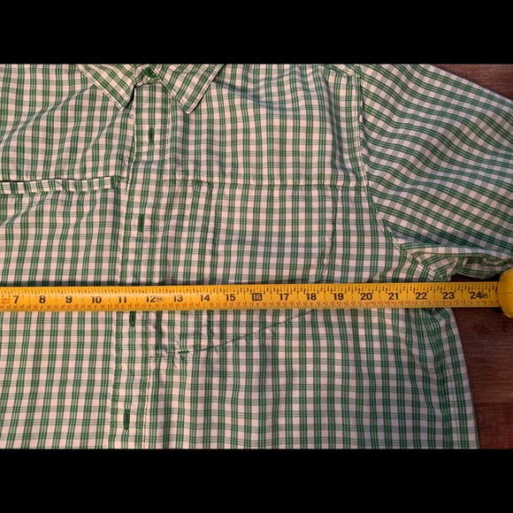The North Face Men’s Short Sleeved Shirt L Green - Picture 7 of 8